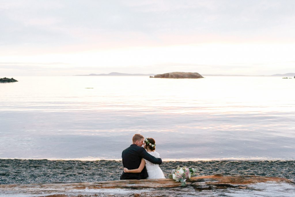 View More: http://featherandtwine.pass.us/therays